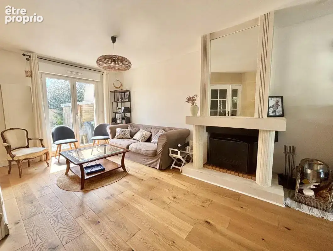 Maison 130 m² à Merignac  - photo 2