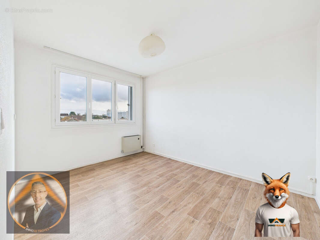 Appartement à SAINT-JULIEN-LES-VILLAS