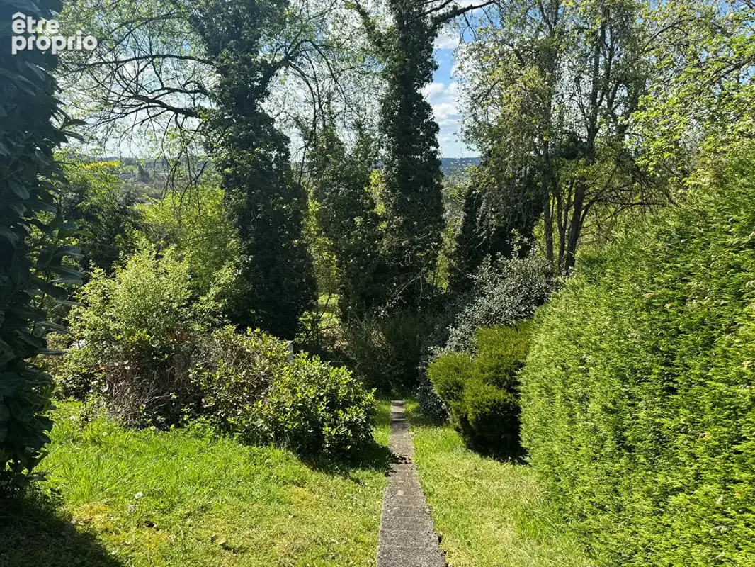 Maison Individuelle avec Vue Magnifique, Grande Terrasse Couverte, Jardin et Garage - photo 15