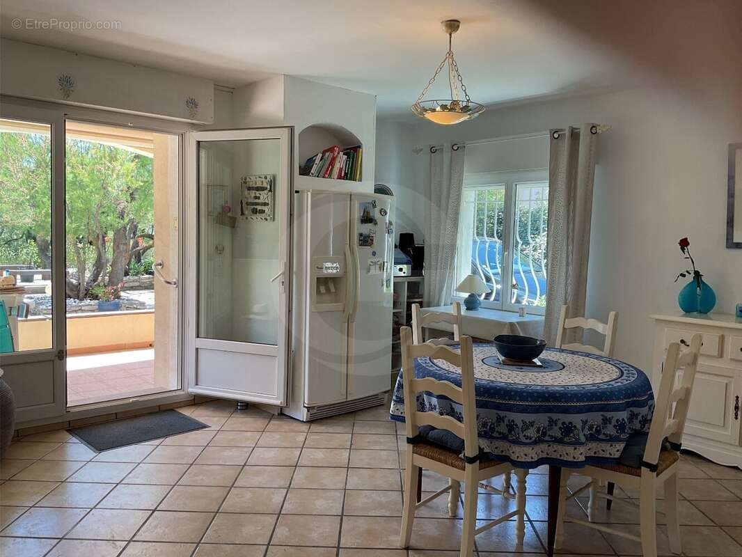 Maison à FRONTIGNAN