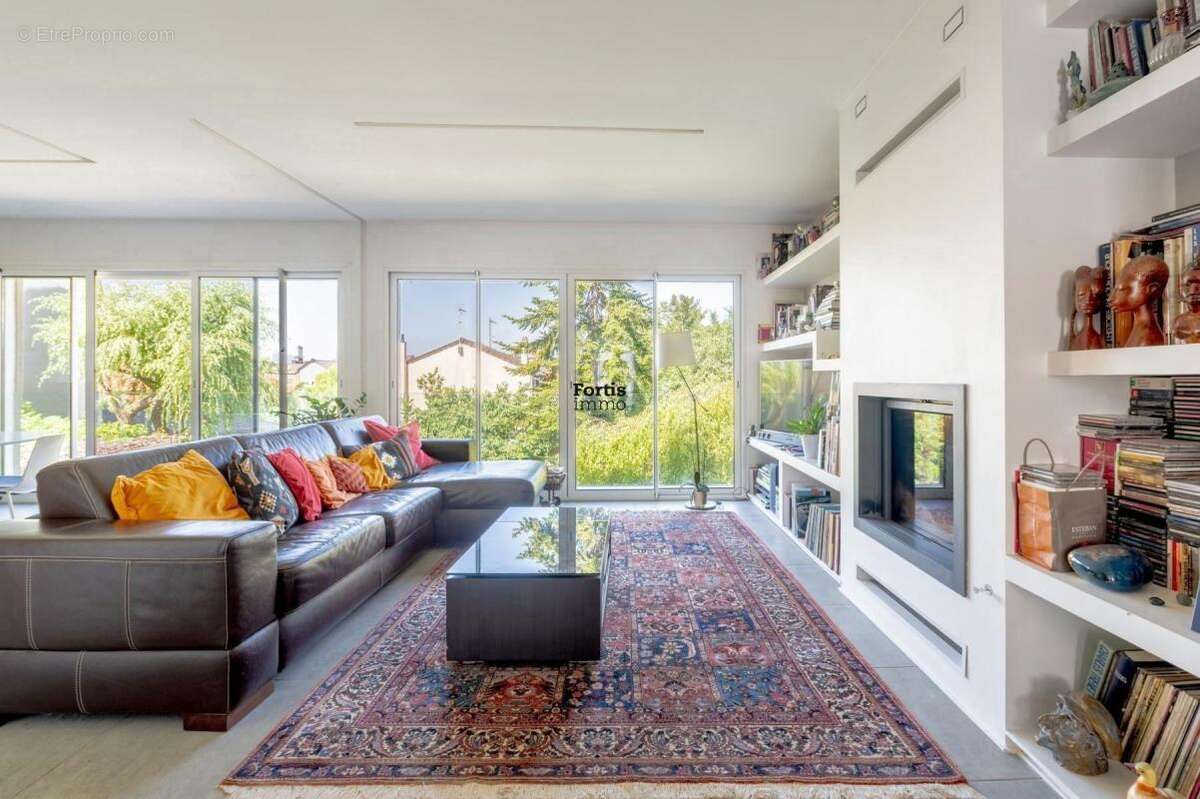 Maison à FONTENAY-SOUS-BOIS