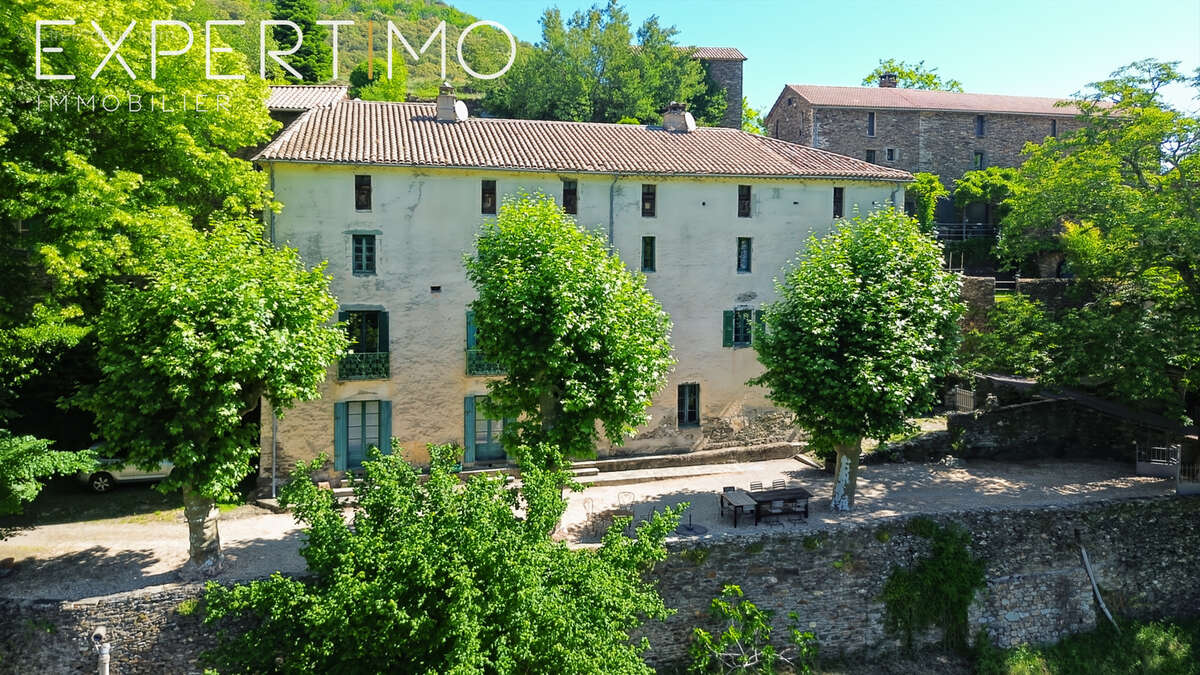 Maison à LES PLANTIERS