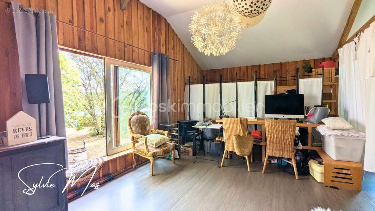 Ensemble de caractère - 2 hectares - DPE C - photo 18