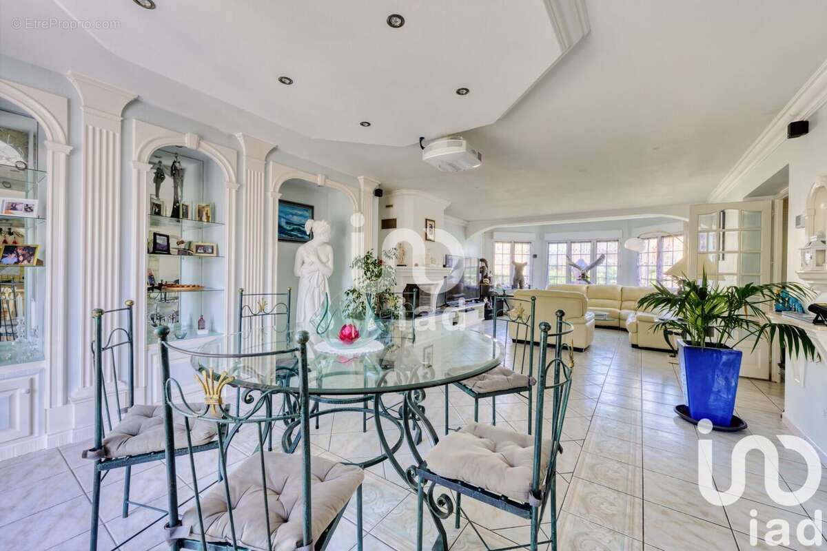 Photo 4 - Maison à MESSY