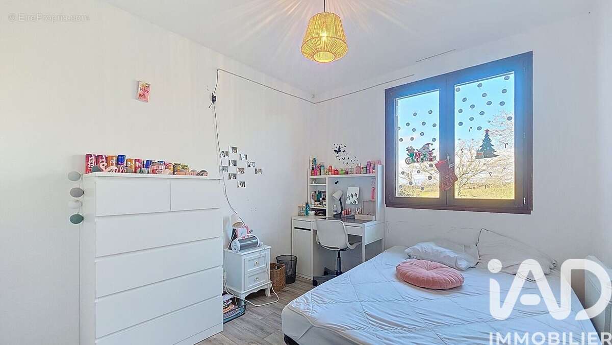 Photo 7 - Maison à NEUILLY-LE-REAL