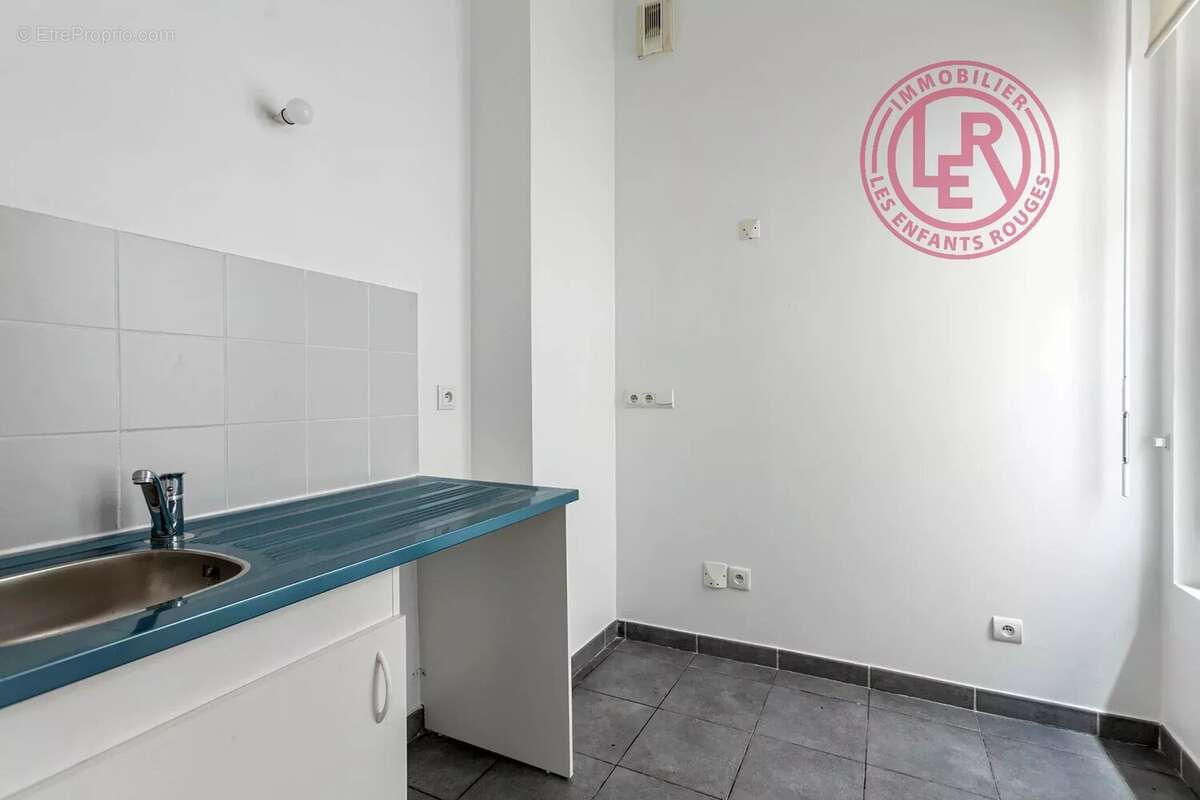 Appartement à PARIS-3E