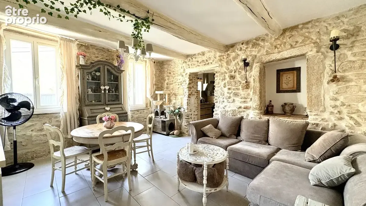 Maison de charme au coeur du village de Courthezon - photo 2