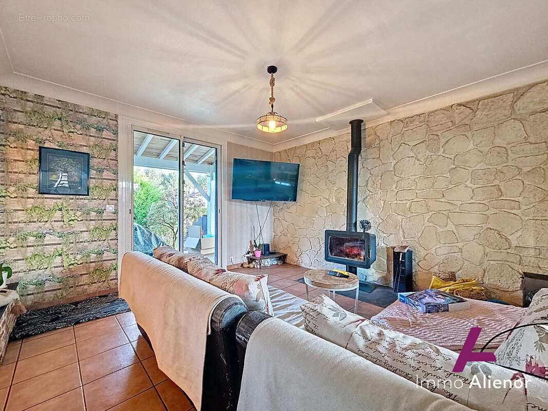 Maison à BELIN-BELIET