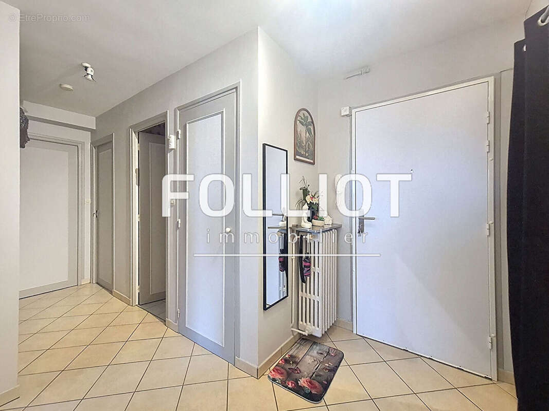 Appartement à HEROUVILLE-SAINT-CLAIR