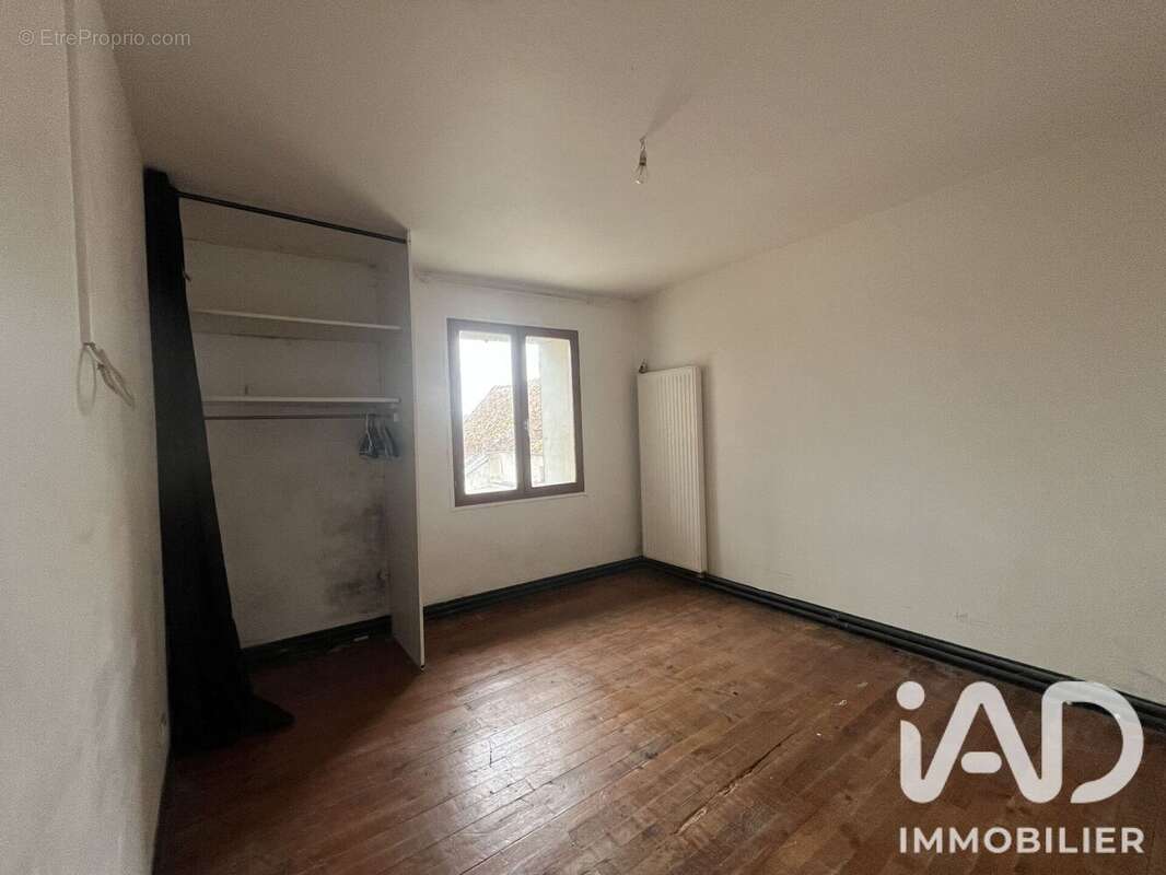 Maison 125 m² à Nogentel  - photo 9