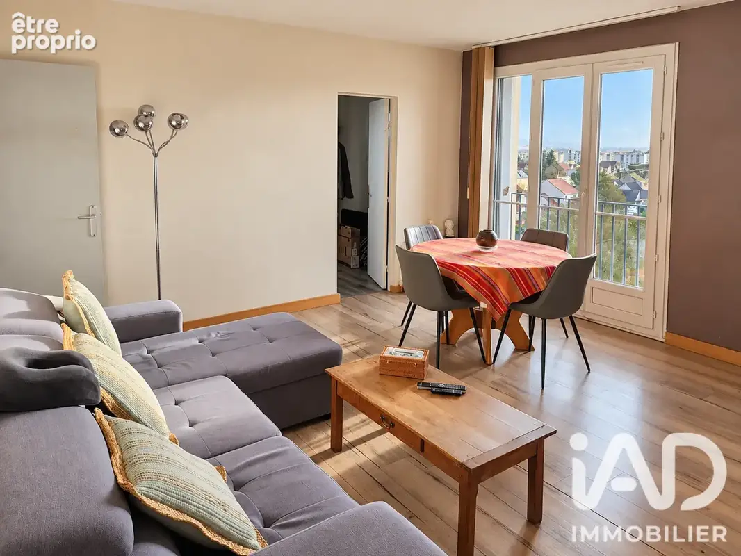 Photo 1 - Appartement à TAVERNY