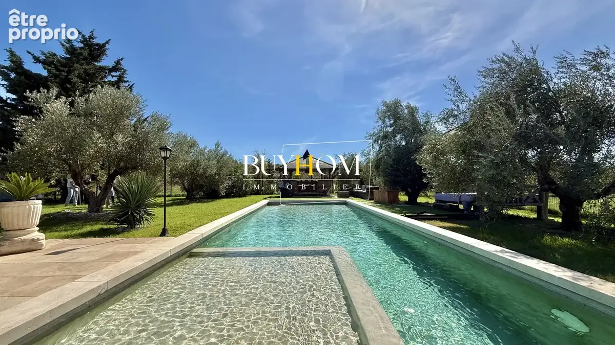 Maison 7 pièces 205 m² à vendre à Cheval-Blanc (84460) - photo 4