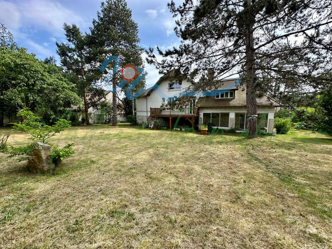 Maison à BENNECOURT