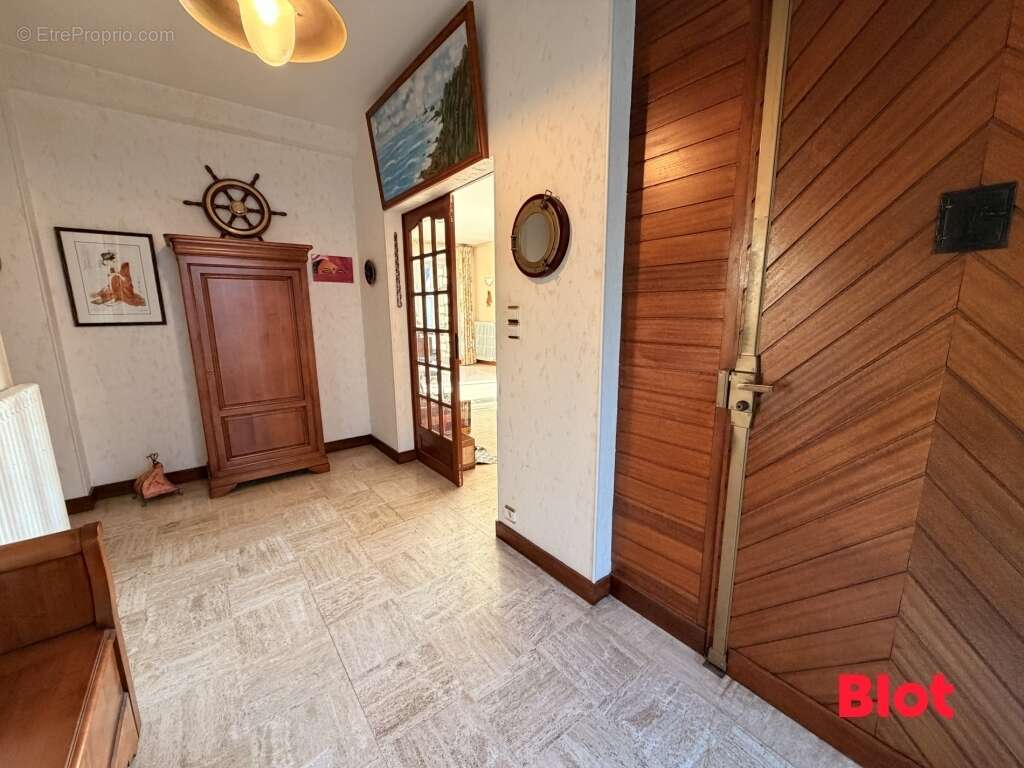 Maison à L'HERMITAGE