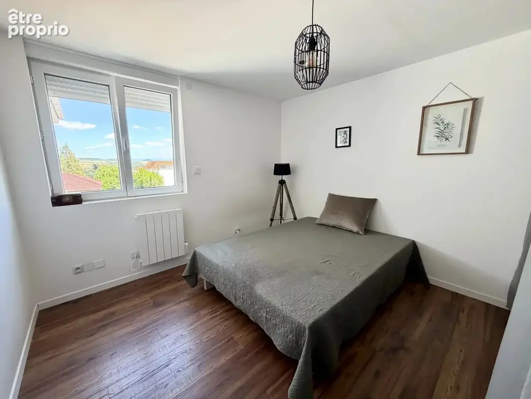 Cournon-d’Auvergne : Maison de 150m², 4 chambres et dépendance. - photo 13