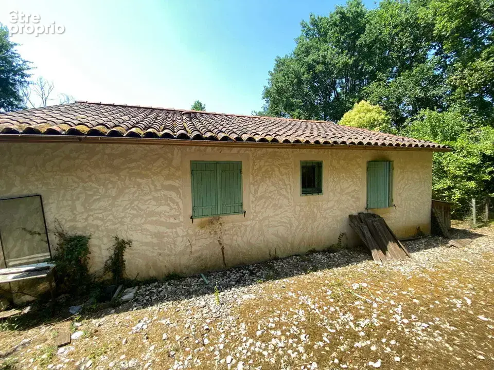 CAZAUBON (32)  Chalet en dur + terrain 3,4 ha avec source et - photo 12