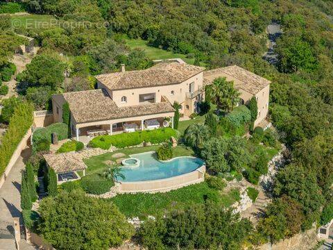 Maison à GRIMAUD