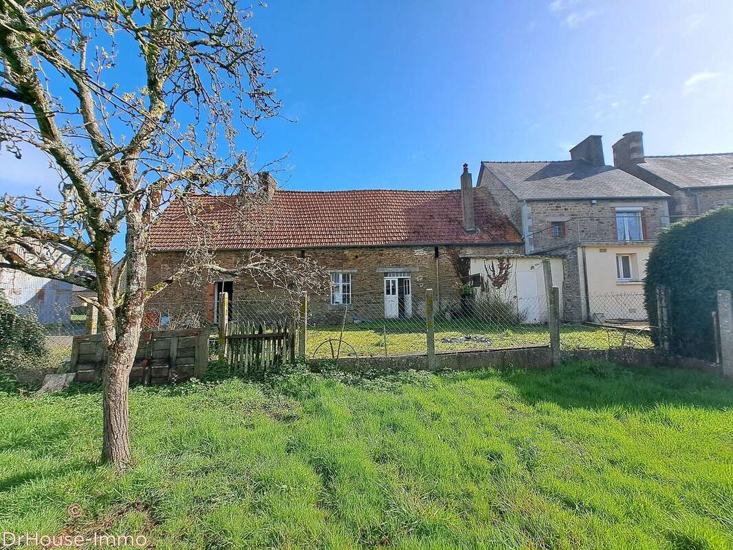 Maison à EPINIAC