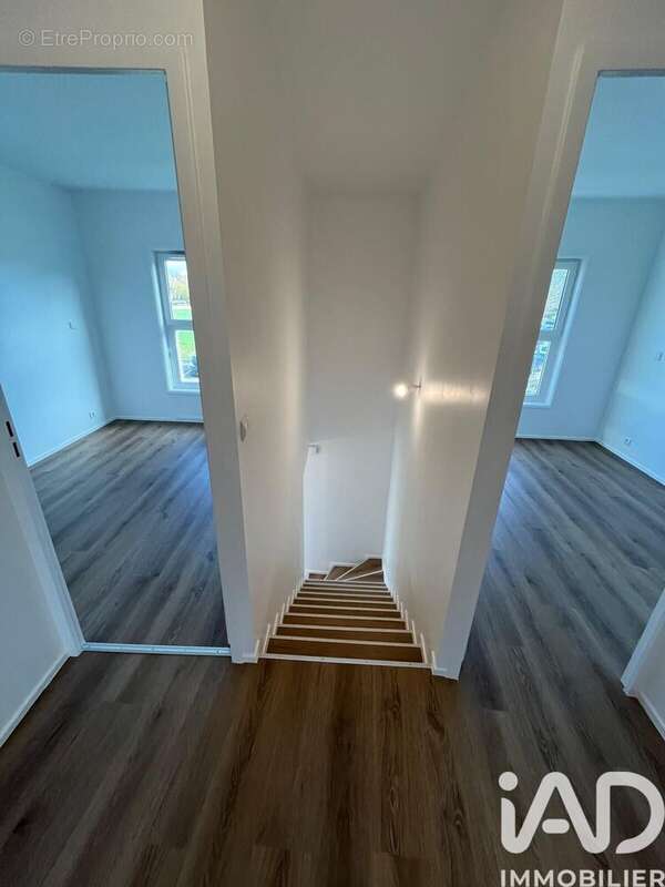 Photo 7 - Appartement à VOISINS-LE-BRETONNEUX