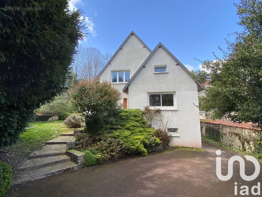 Photo 1 - Maison à MALESHERBES