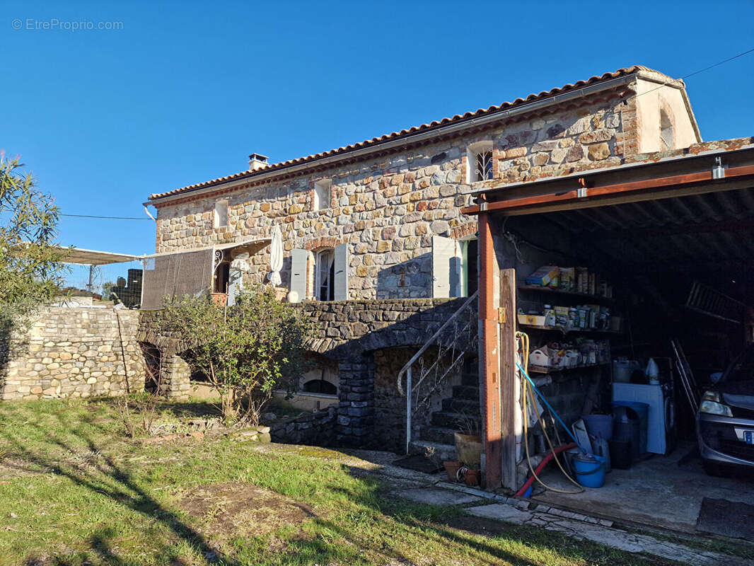 Maison à SAINT-AMBROIX