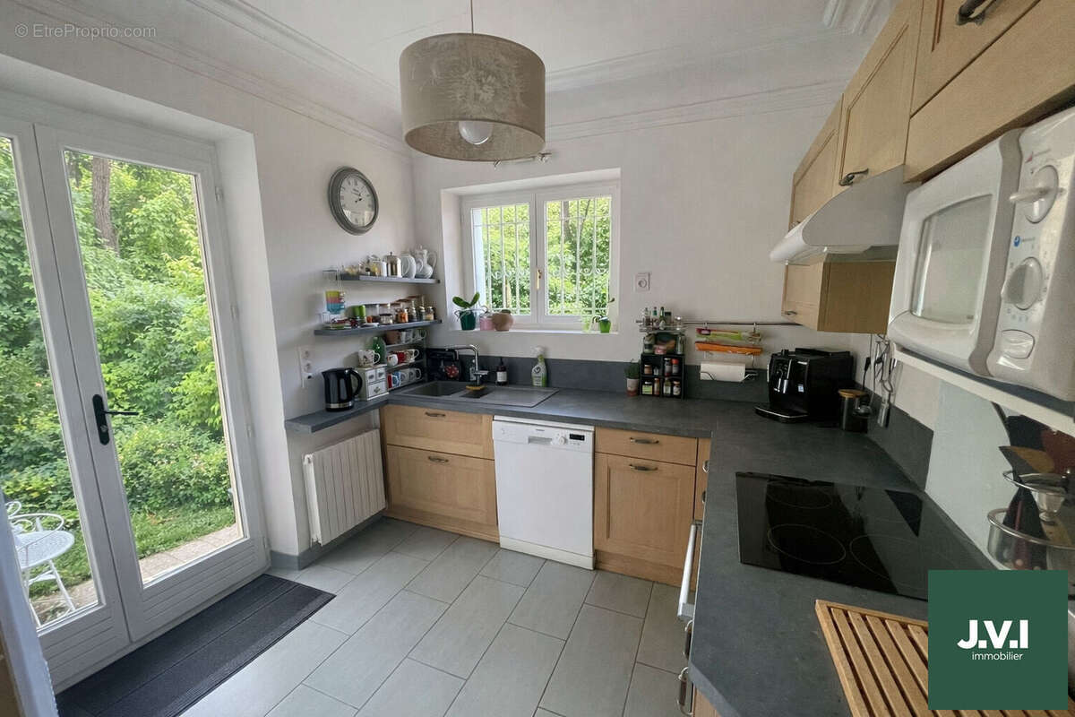 Maison à MONTMORENCY