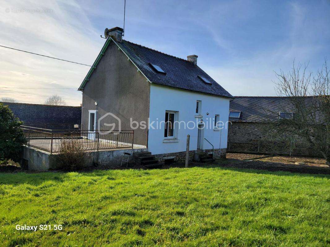 Maison à LA PRENESSAYE