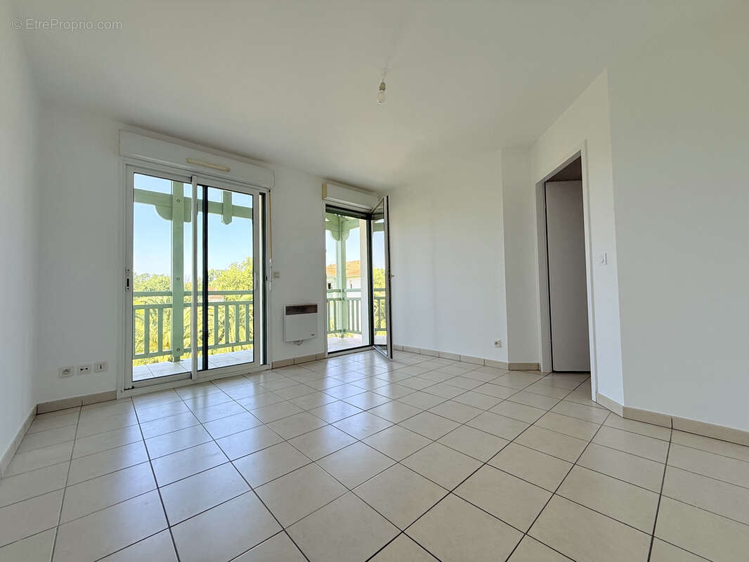 Appartement 2 pieces avec balcon et parking - photo 6