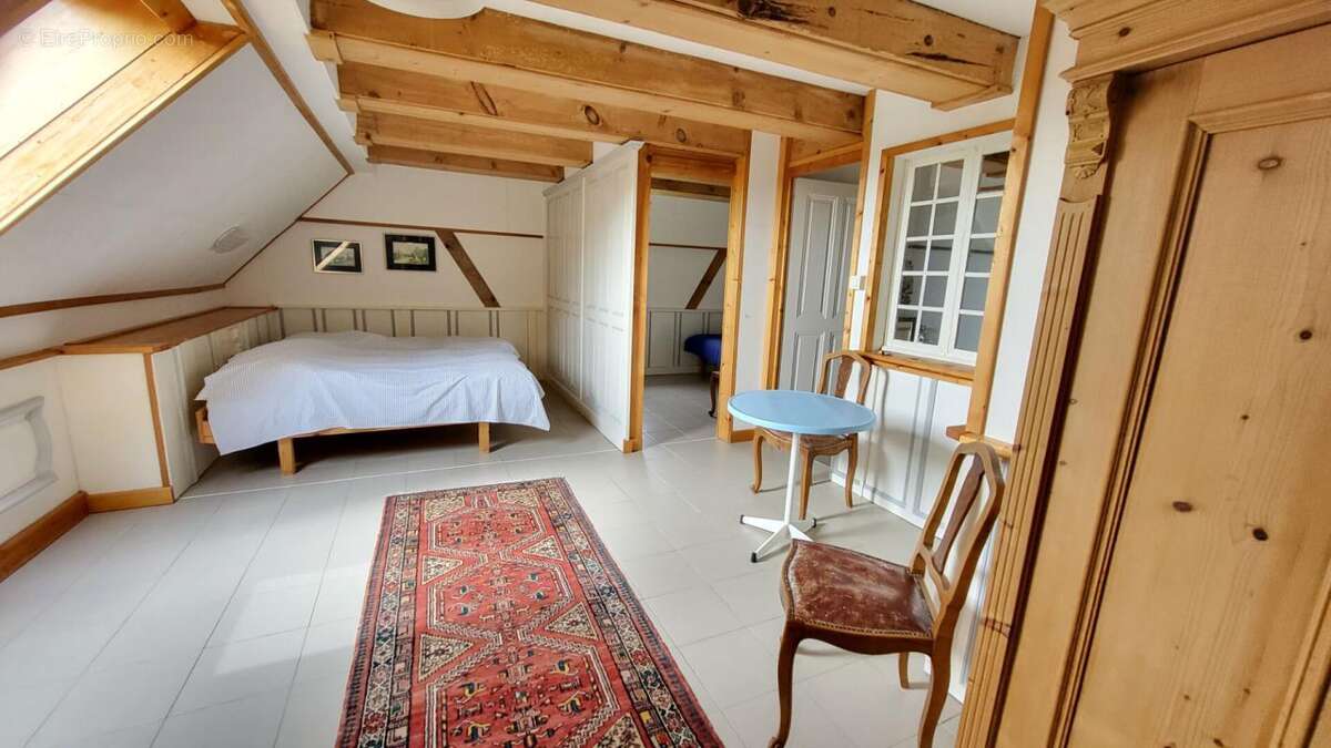 Maison à ECHOURGNAC