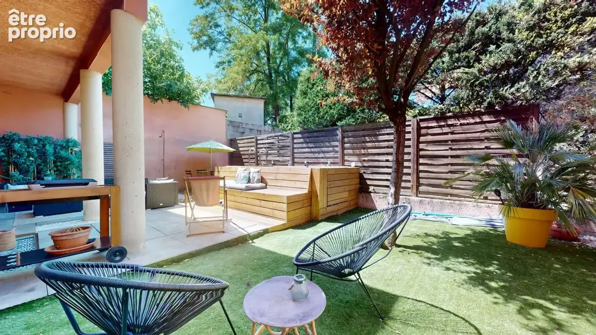Appartement à LYON-9E