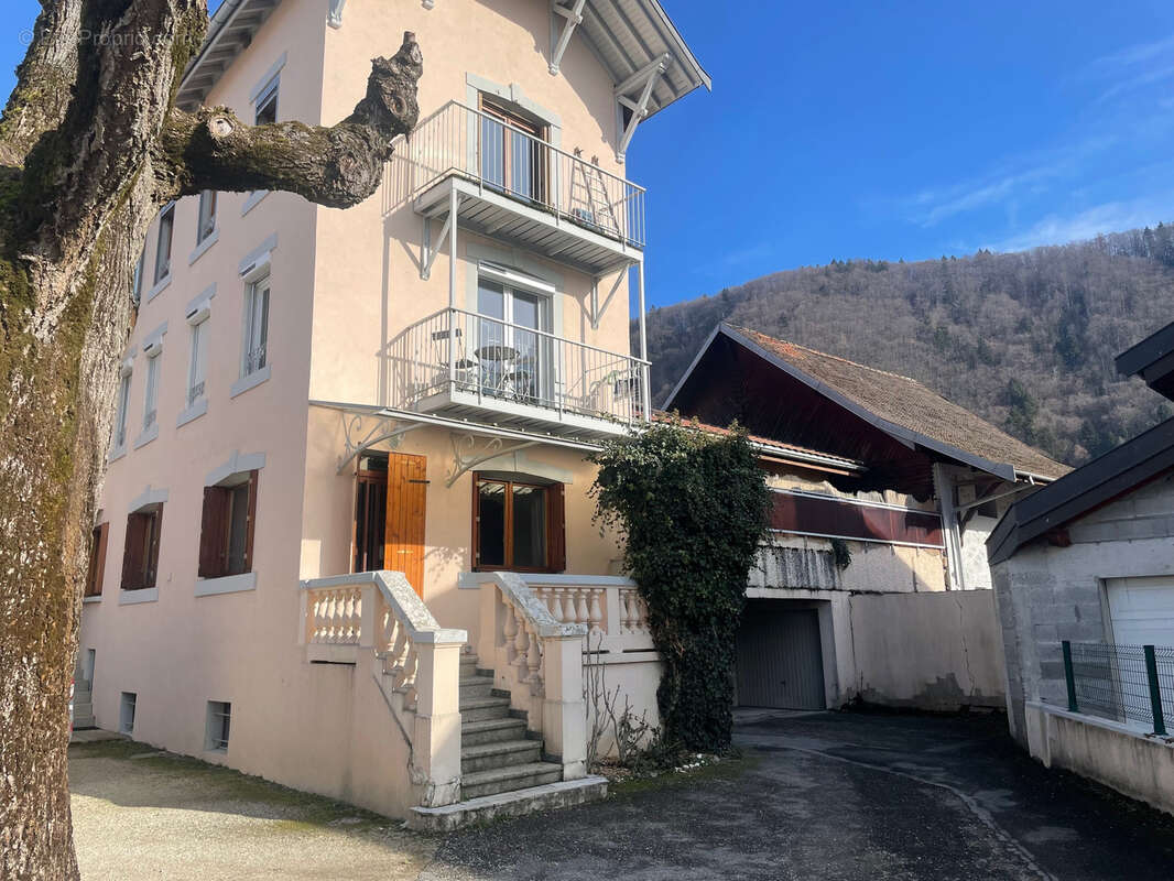 Appartement à ALLINGES
