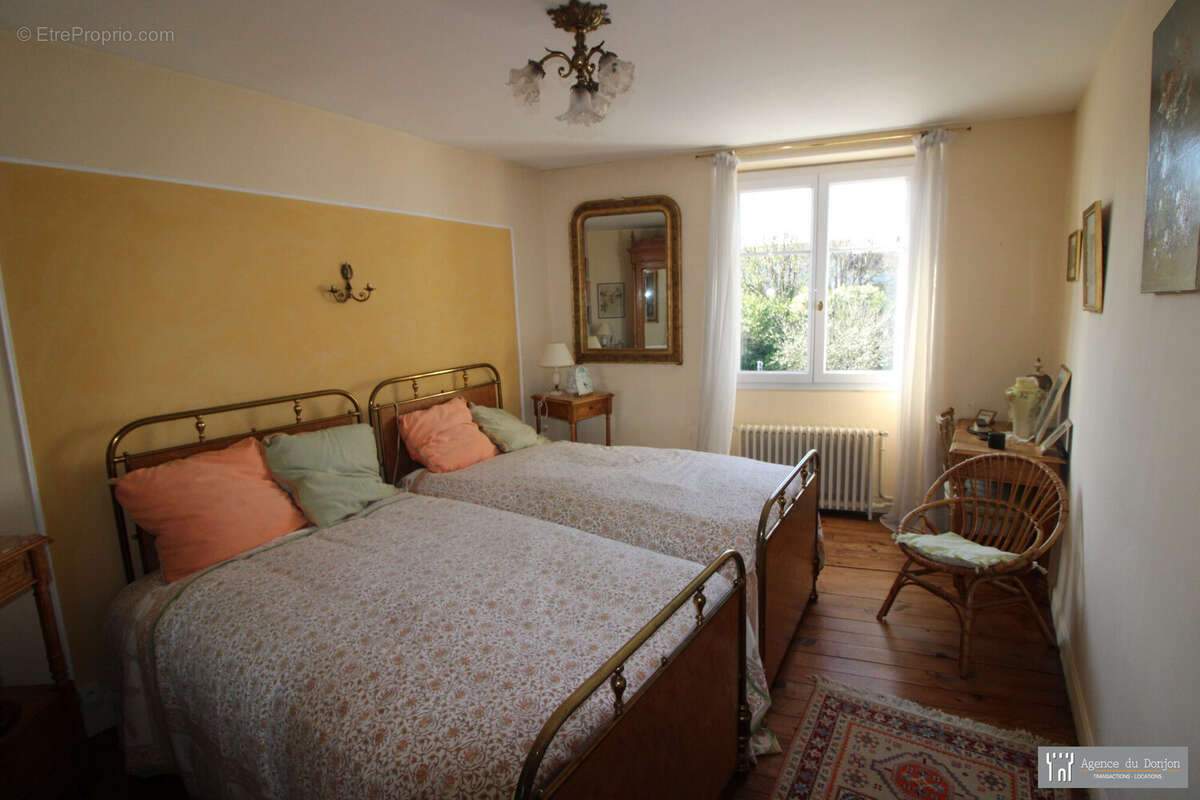 Maison à PONS