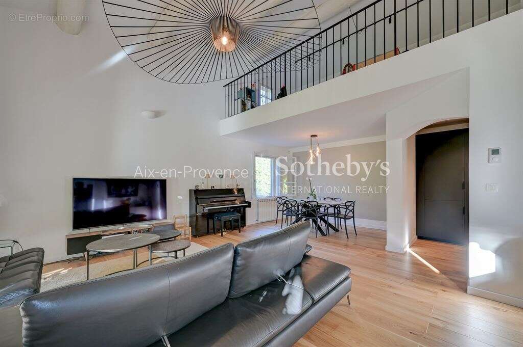 Maison à AIX-EN-PROVENCE