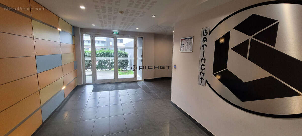 Appartement à VILLENAVE-D&#039;ORNON