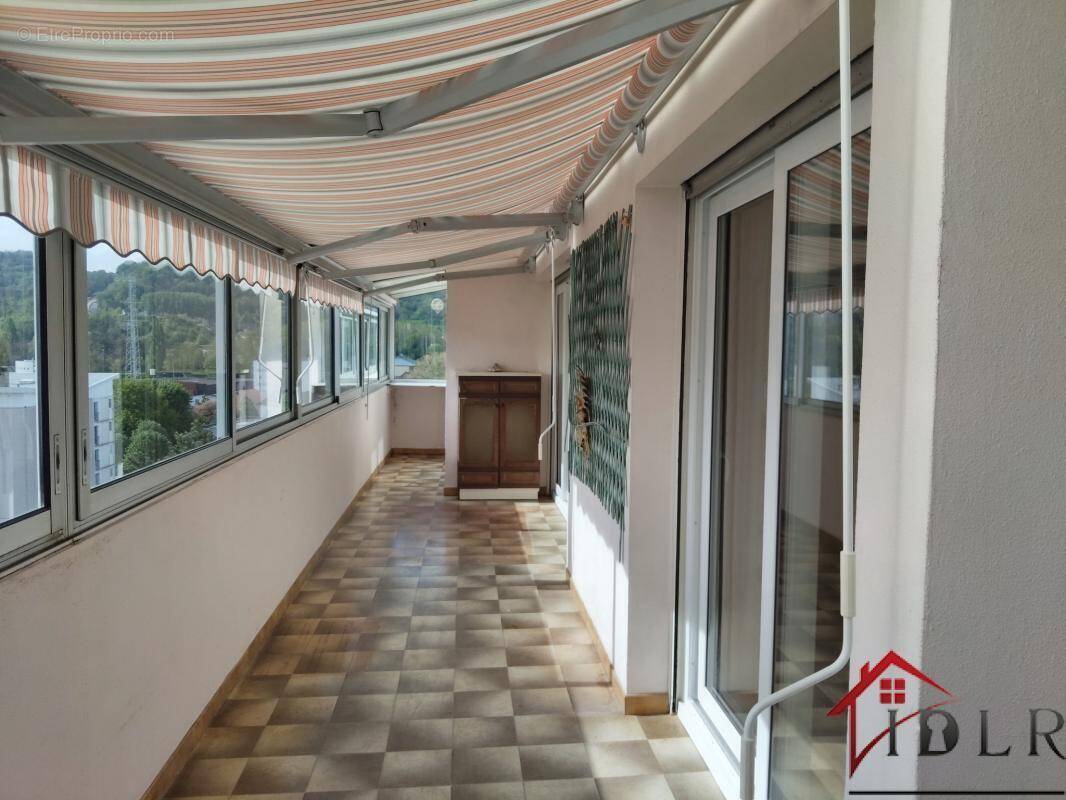 Appartement à LONS-LE-SAUNIER