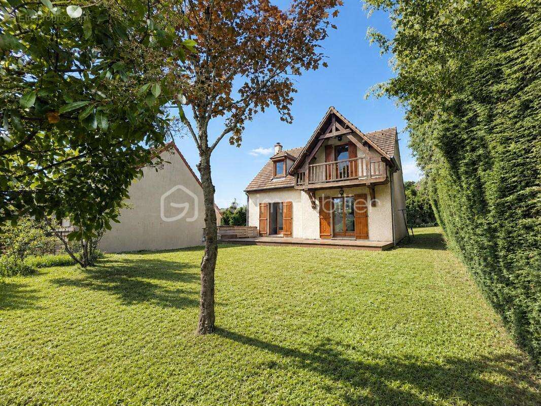 Maison à DAMMARTIN-EN-GOELE