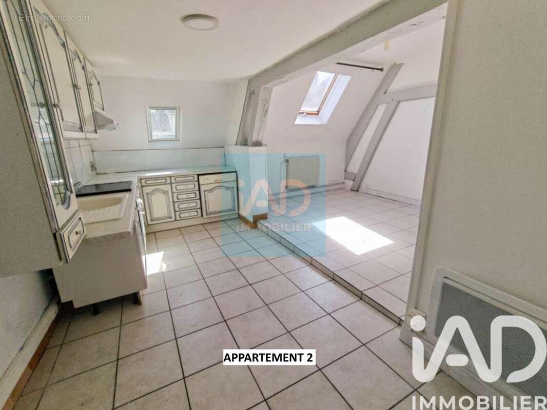 Photo 4 - Appartement à VILLENEUVE-SUR-YONNE