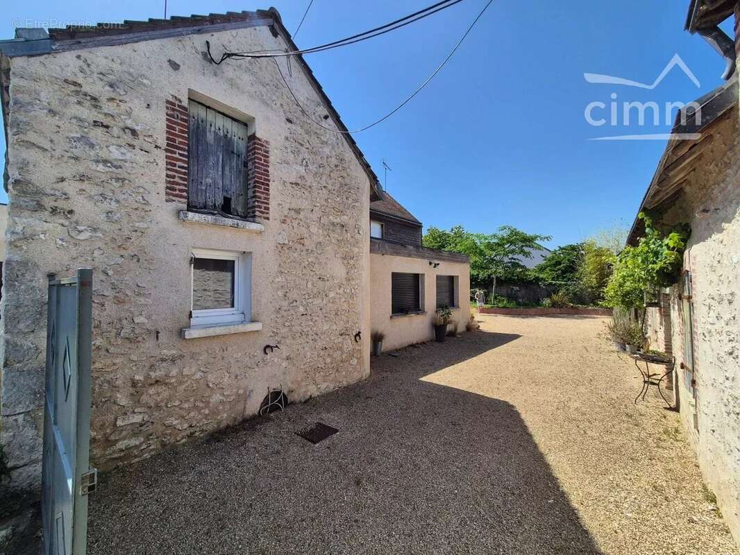 Blois à vendre Maison 3 chambres avec piscine - photo 15