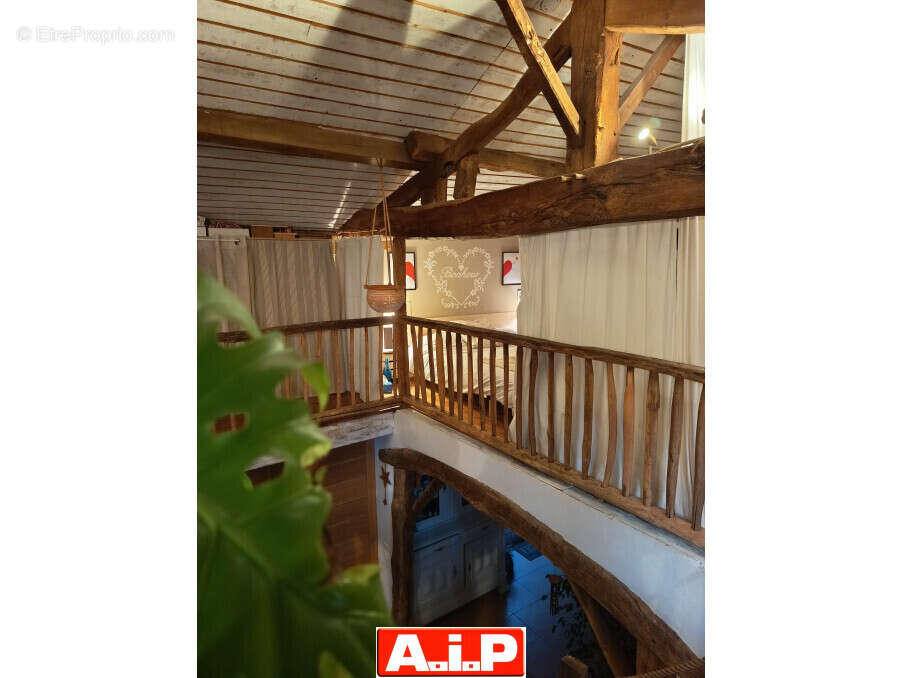 Maison à POUZAUGES