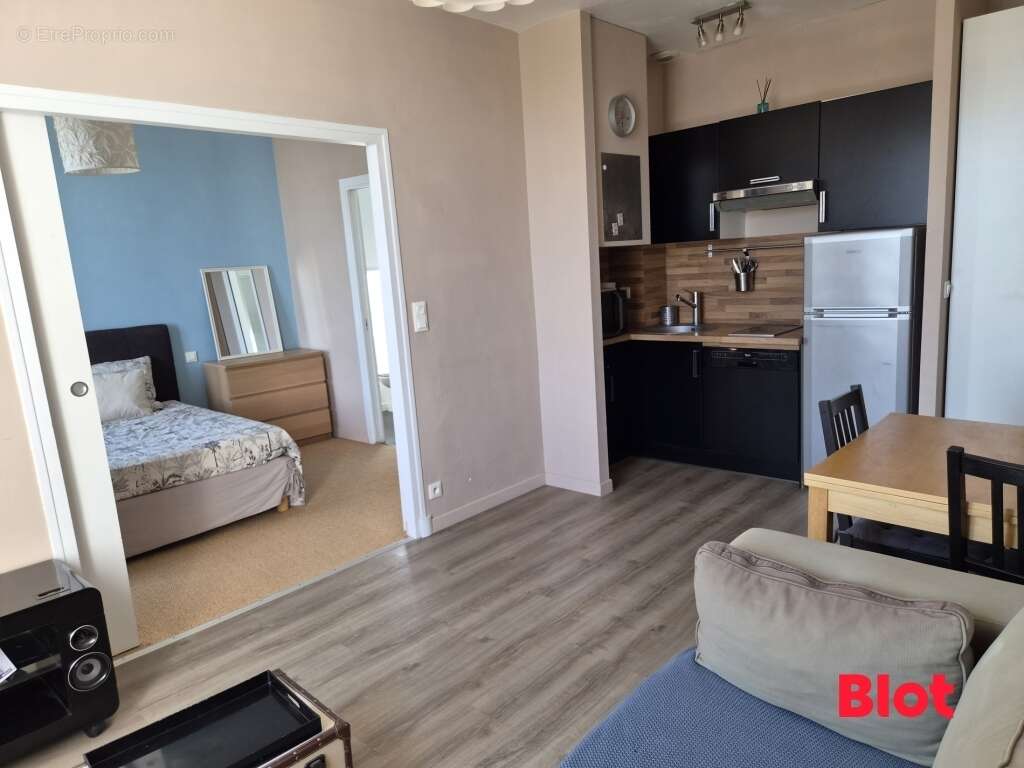 Appartement 29 m² à Dinard  - photo 2