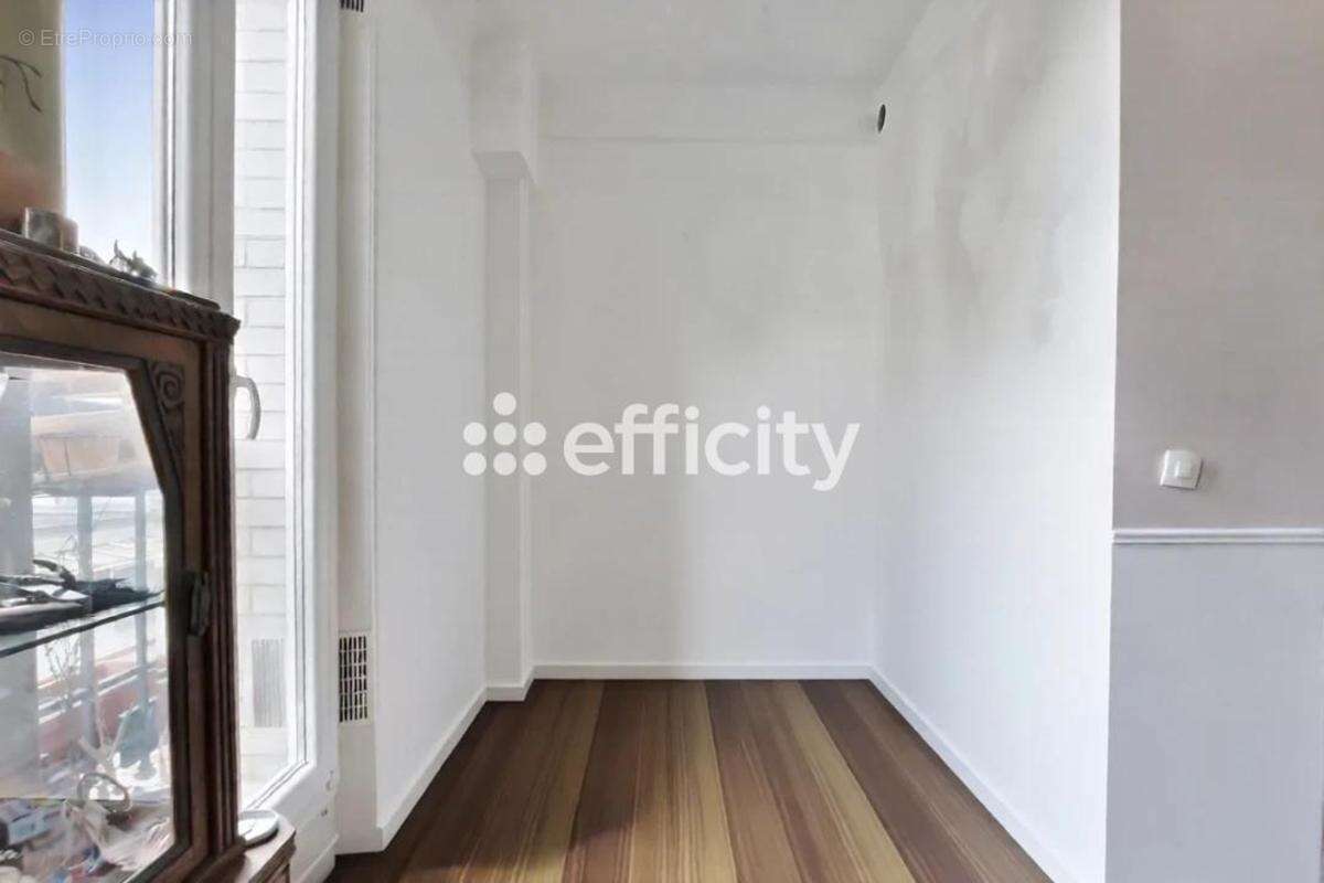 Appartement à SAINT-OUEN
