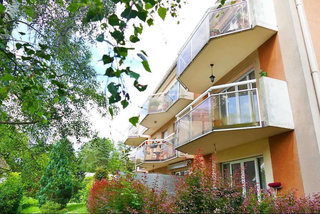 Appartement à LE PECQ