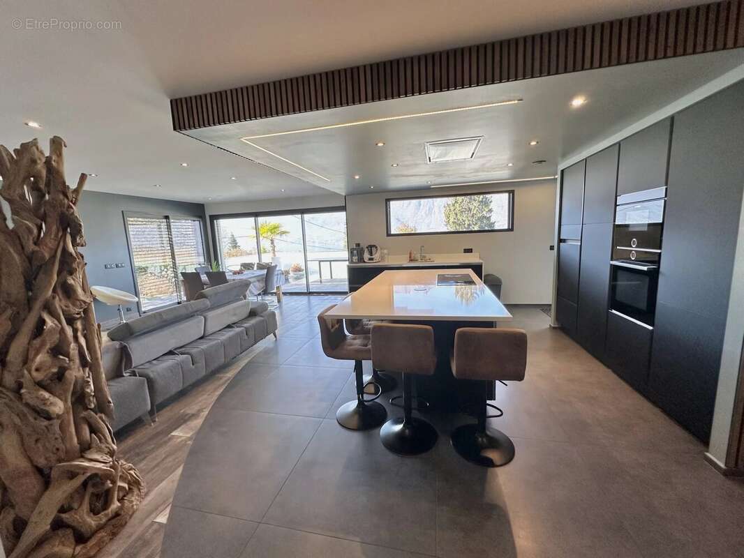 Maison à AIX-LES-BAINS