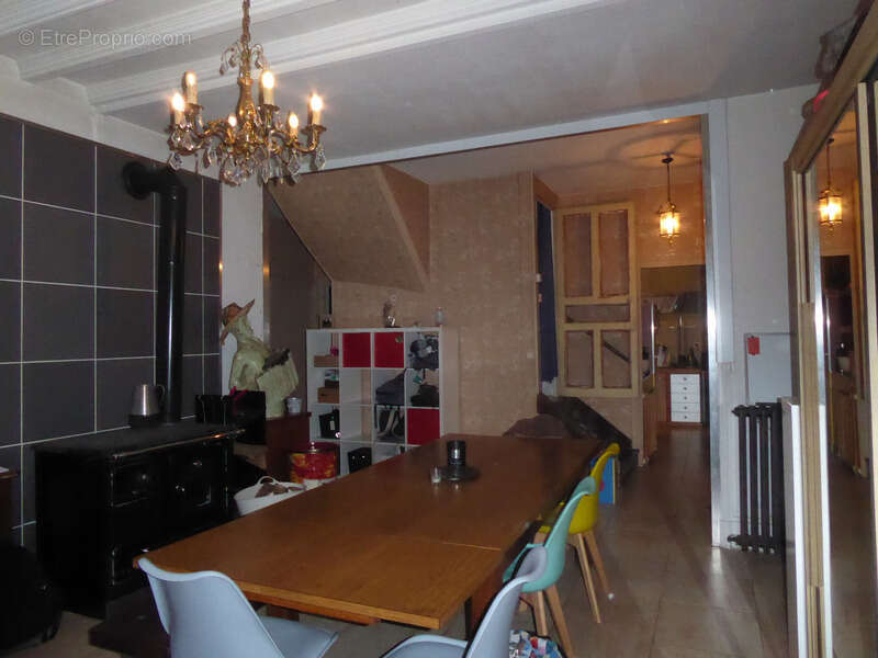 Maison à TOULON-SUR-ARROUX