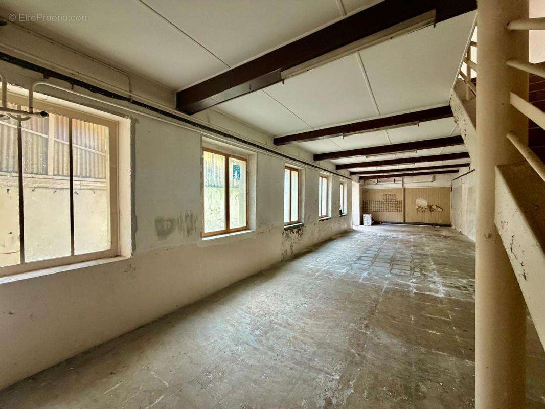 Appartement à LES MUREAUX