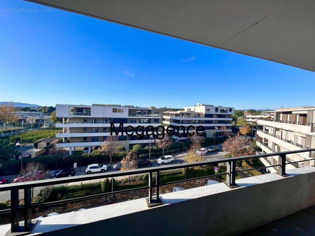 Appartement à FREJUS