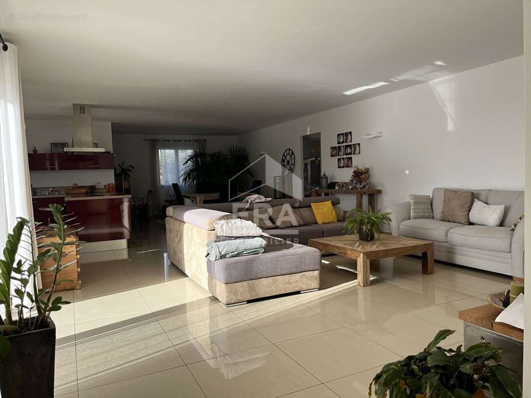 Maison à CUXAC-D'AUDE