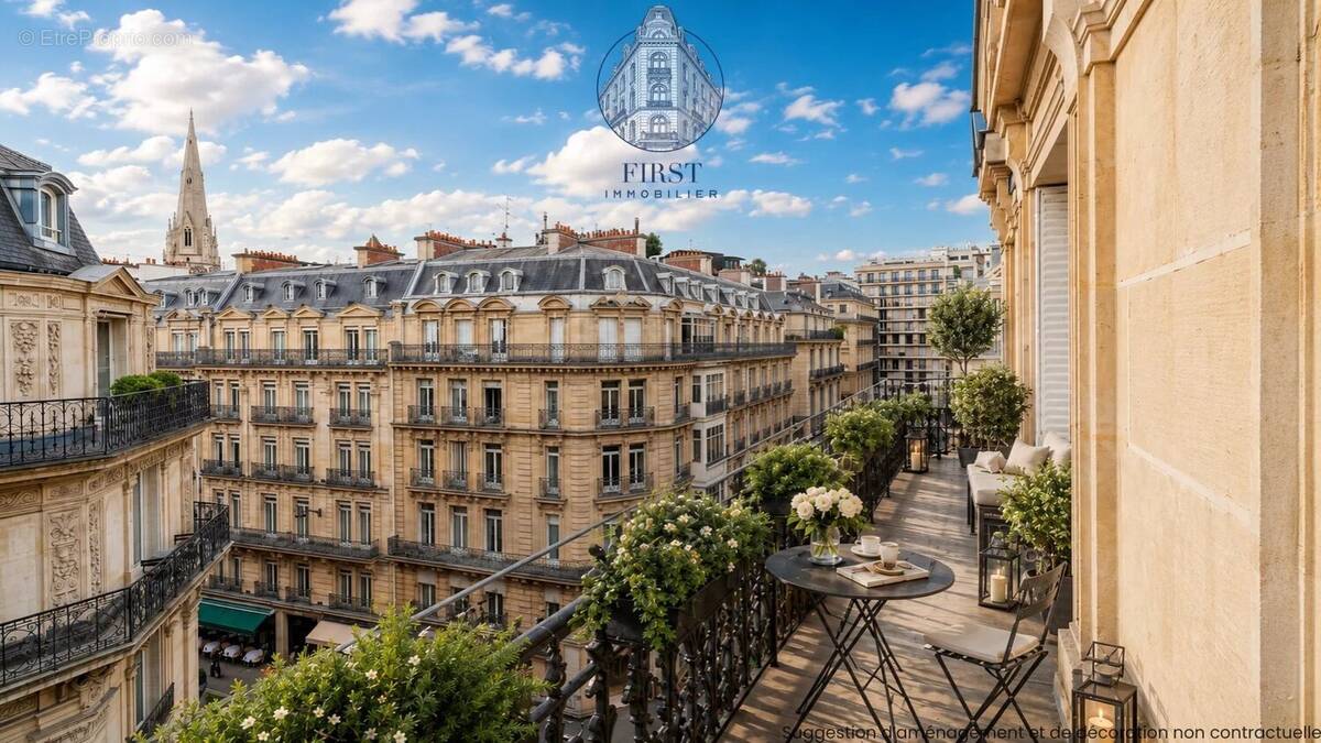 Appartement à PARIS-8E