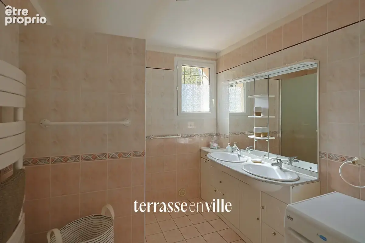 Gonfaron - Maison 174 M2 - Piscine - 575 000€ - photo 17