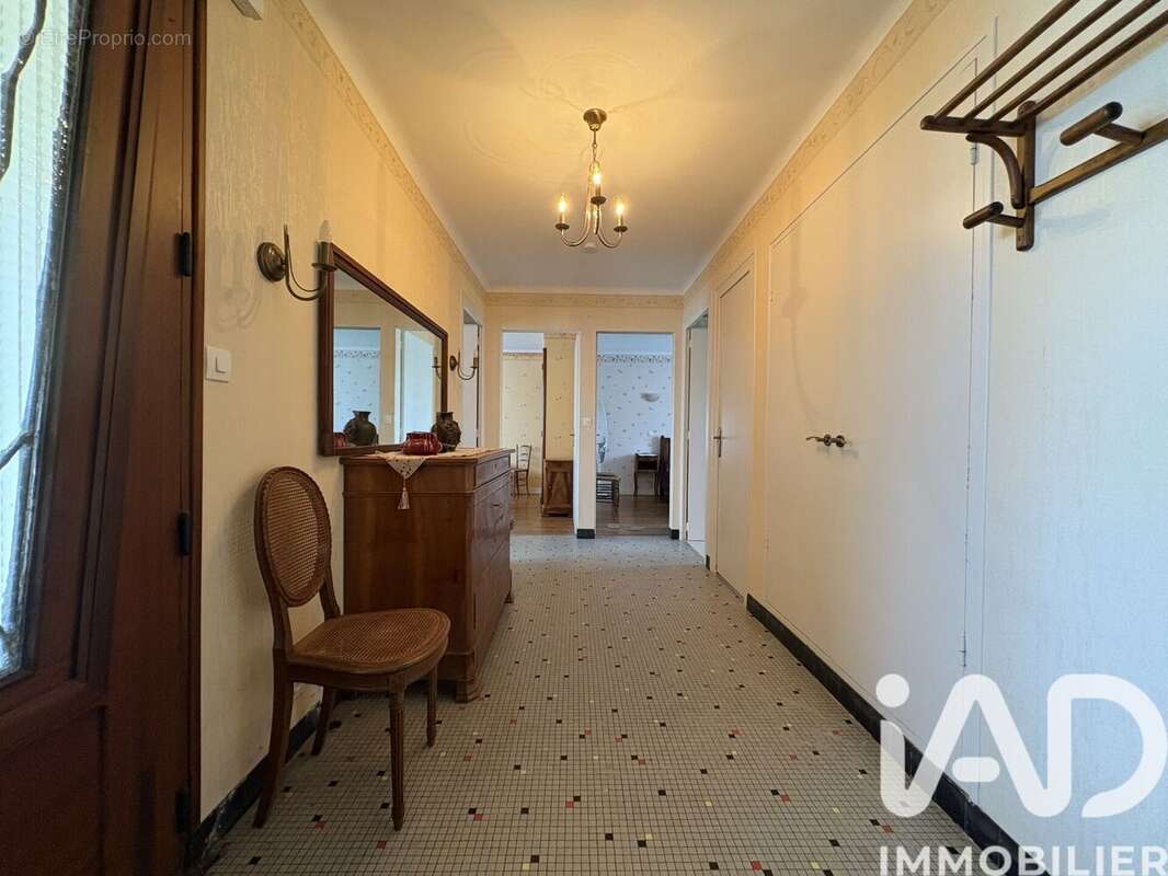 Photo 2 - Maison à CHAUVE